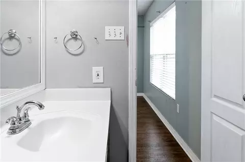 Bath - 2510 Crane St, Slidell, LA 70460 photo 4 of 4