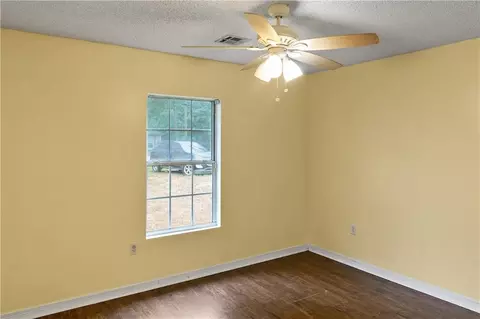 Bedroom - 2510 Crane St, Slidell, LA 70460 photo 5 of 7