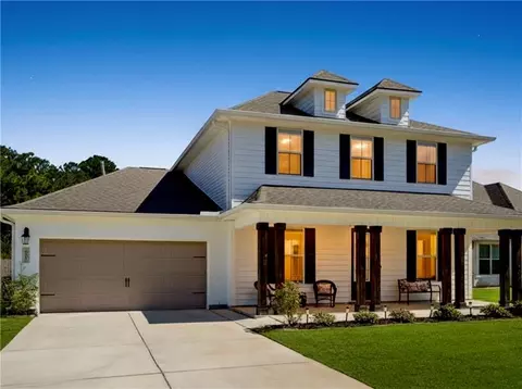 67512 Emerald Dove Dr, Covington, LA 70433