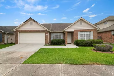 2128 Bradford Pl, Harvey, LA 70058