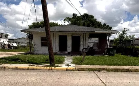 1525 Bonvillain St, Houma, LA 70360