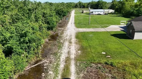2812 Falcon Court Rd, Paulina, LA 70763