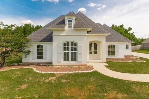 11181 Copper Hl, Hammond, LA 70403