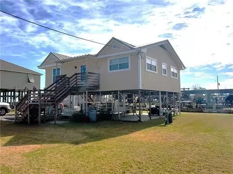 4510 Touche Rd, New Orleans, LA 70129