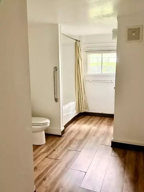 7 Allard Blvd #1, New Orleans, LA 70119