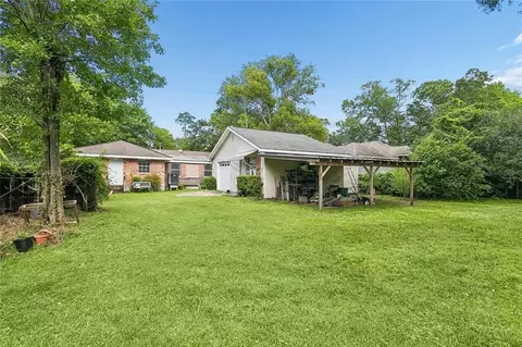 Exterior - 1848 9th St, Slidell, LA 70458 photo 3 of 4