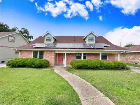 5420 Lacour Monique St, New Orleans, LA 70131