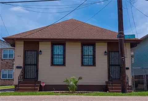 1811 13 Aubry St, New Orleans, LA 70116