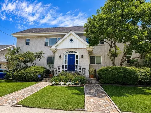 101 W William David Pkwy #D, Metairie, LA 70005