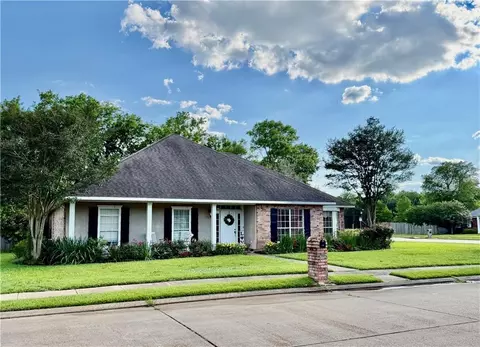 5157 Hunters Grove Ln, Alexandria, LA 71303