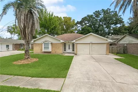 1648 Hampton Dr, Harvey, LA 70058