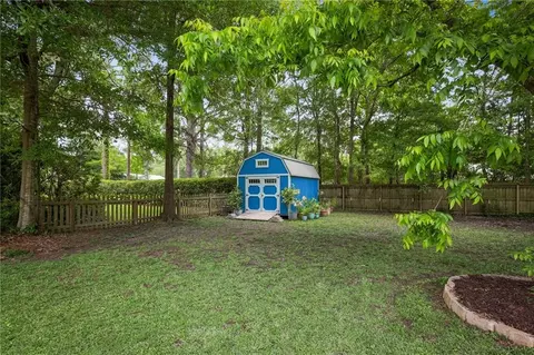 Exterior - 15 S Division Dr, Covington, LA 70433 photo 8 of 9