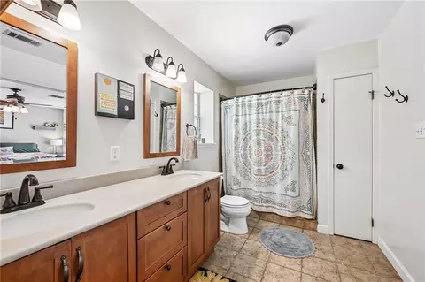 Bath - 15 S Division Dr, Covington, LA 70433 photo 3 of 4