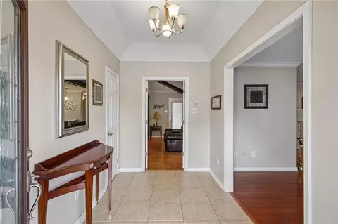 Entry Way - 10 Glacier St, Kenner, LA 70065 photo 2 of 2