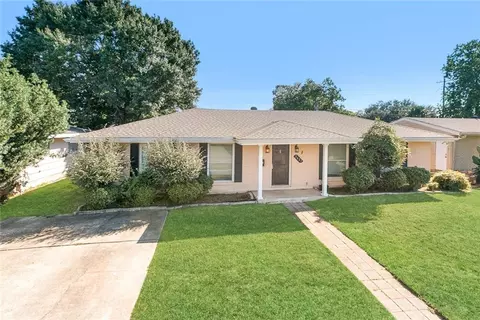 3621 Tartan Dr, Metairie, LA 70003