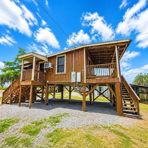 150 W Shirley Rd # A, Port Sulphur, LA 70083