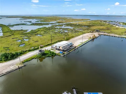 138 Exxon Rd, Port Sulphur, LA 70083