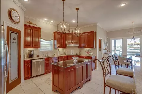 Kitchen - 102 Constellation Dr, Slidell, LA 70458 photo 1 of 7