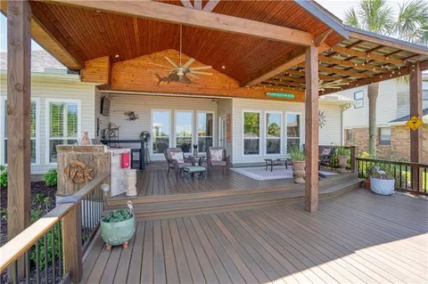 Exterior - 102 Constellation Dr, Slidell, LA 70458 photo 12 of 16