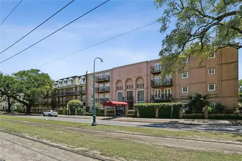 3000 St Charles Ave #208, New Orleans, LA 70115