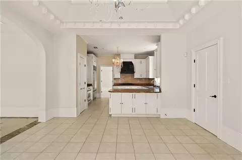 Kitchen - 8 Mulberry Pt, Covington, LA 70433 photo 1 of 2