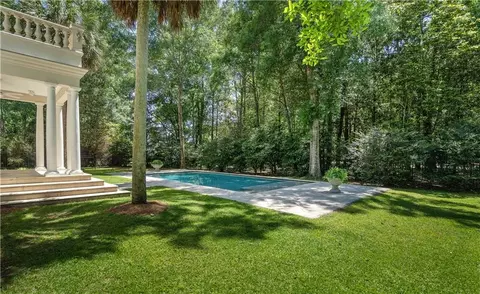 Exterior - 8 Mulberry Pt, Covington, LA 70433 photo 4 of 14