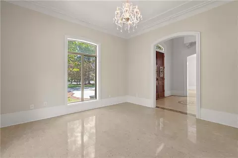 Living - 8 Mulberry Pt, Covington, LA 70433 photo 1 of 6