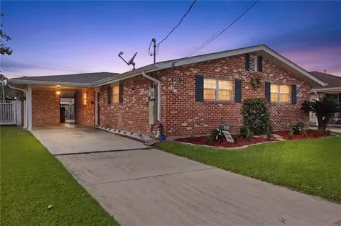 818 E William David Pkwy, Metairie, LA 70005
