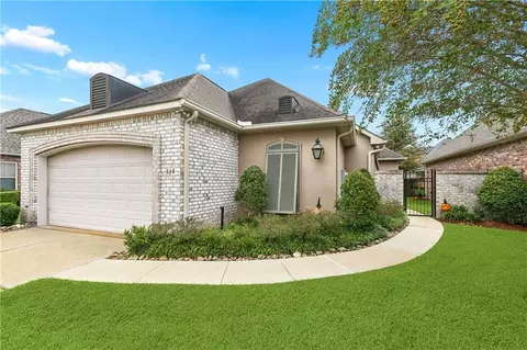 238 S Orchard Ln, Covington, LA 70433