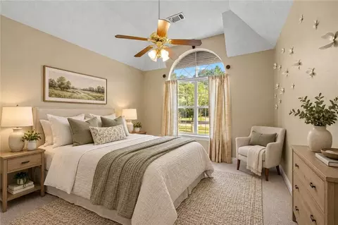 Bedroom - 206 Amanda Dr, Slidell, LA 70458 photo 4 of 9