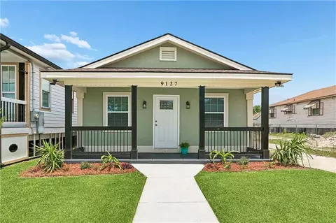 9127 Fig St, New Orleans, LA 70118