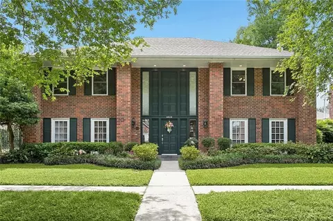 4628 Southshore Dr, Metairie, LA 70002