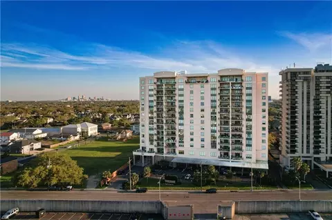 232 Lake Marina Ave #10D, New Orleans, LA 70124