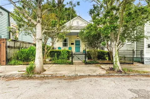 822 Clouet St, New Orleans, LA 70117