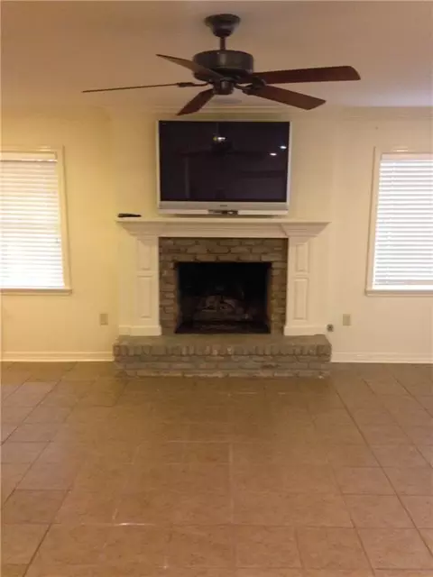 719 S Taylor St, Covington, LA 70433 photo 6