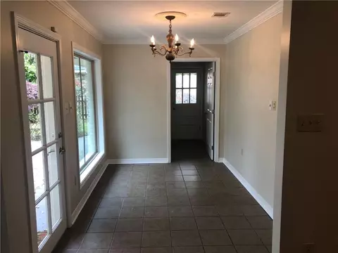 719 S Taylor St, Covington, LA 70433 photo 5
