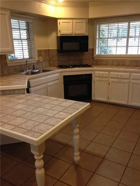 719 S Taylor St, Covington, LA 70433 photo 8