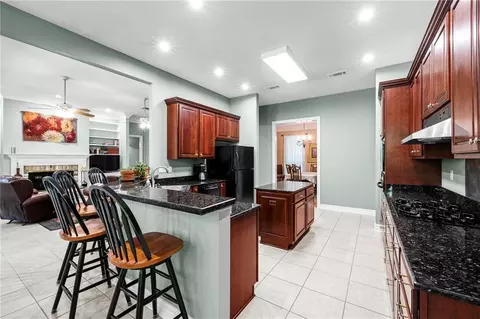 Kitchen - 102 Mayers Trce, Slidell, LA 70460 photo 4 of 5