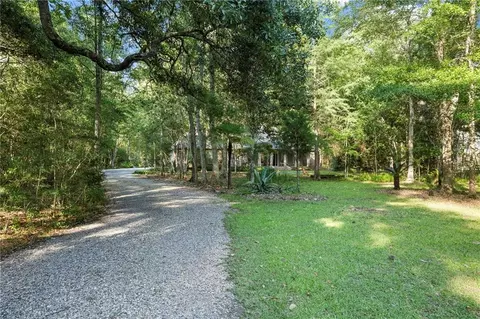 Exterior - 102 Mayers Trce, Slidell, LA 70460 photo 3 of 8
