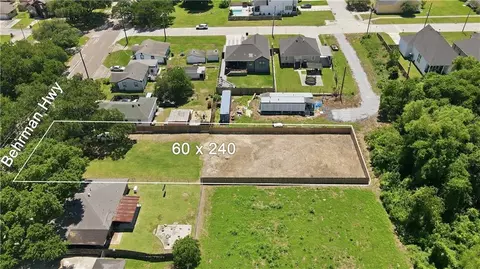 2817 Behrman Hwy, New Orleans, LA 70114