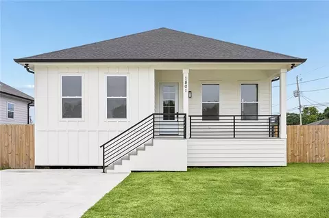 Exterior - 1801 37th St, Kenner, LA 70065 photo 2 of 3