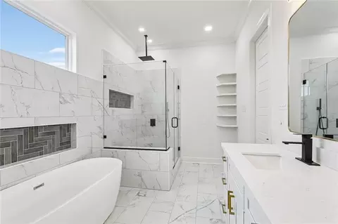 Bath - 1805 37th St, Kenner, LA 70065 photo 2 of 3