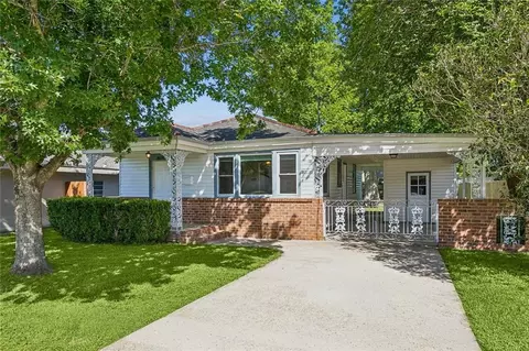809 N Cumberland St, Metairie, LA 70003