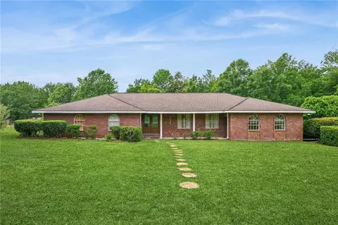 1002 Holly Rd, Franklinton, LA 70438