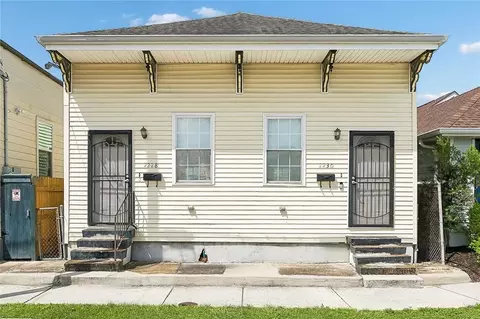 2228 First St, New Orleans, LA 70113