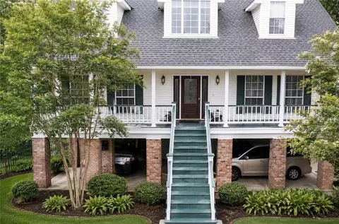 59050 Pine Bay Ln, Lacombe, LA 70445