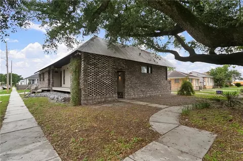 6000 Franklin Ave, New Orleans, LA 70122