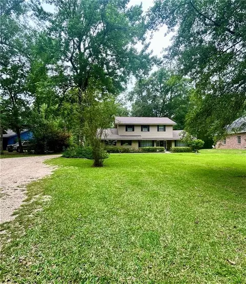 64 Zinnia Dr, Covington, LA 70433