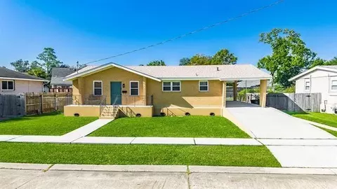 1312 Generes Dr, Harahan, LA 70123