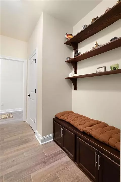 Entry Way - 444 Tiger Ave, Covington, LA 70433 photo 4 of 5